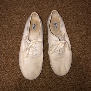 white keds